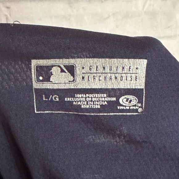 Genuine Merchandise Men's Blue New York Yankees Shorts, Large - Picture 4 of 5